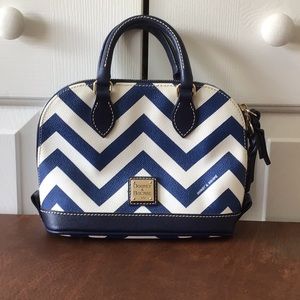 Dooney & Bourke Handbag white/blue stripe EUC